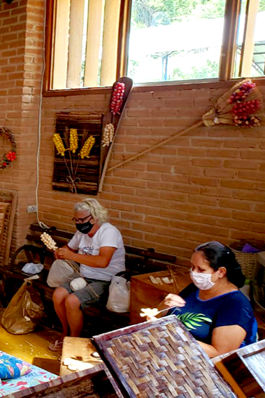 Artesãs Arte no Quilombo_São Bento do Sapucaí